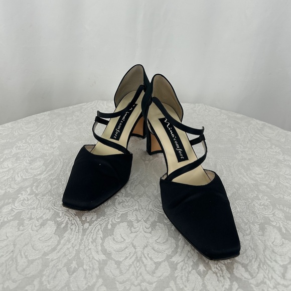 Vintage Shoes - Vintage Mina Comfort Black Satin Heels Pumps with Straps